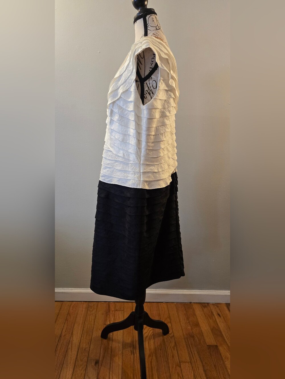 Adrianna Papell White and Black Tiered Sheath Dress - Picture 2 of 8